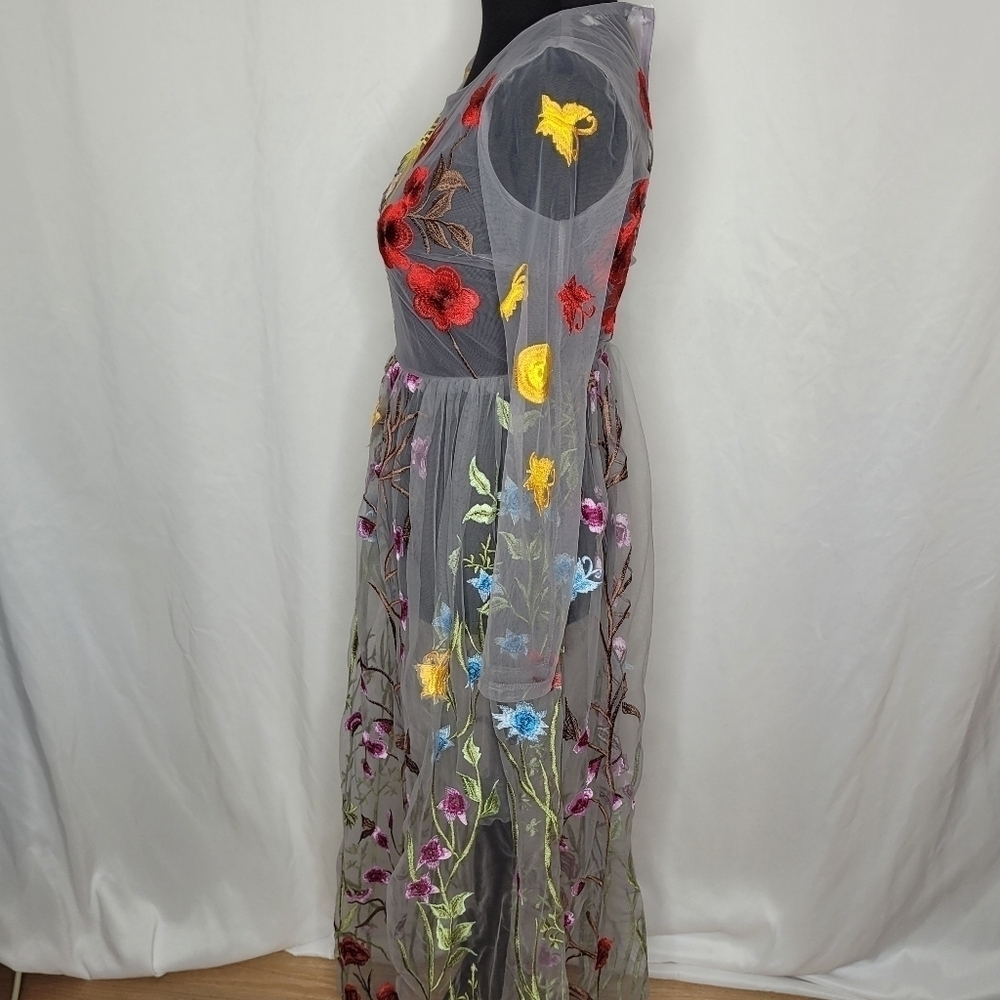 BLUEOXY Floral Embroidered Mesh Overlay Dress - Size XS ** FLAWED - Picture 5 of 16